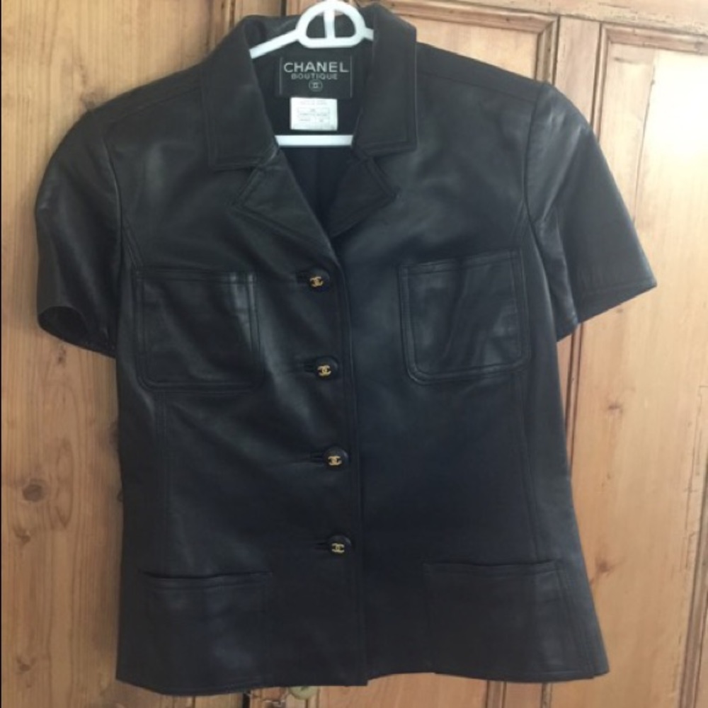 Authentic Chanel leather jacket Sz 40